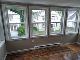 35 Pine St in Rochester, NH - Building Photo