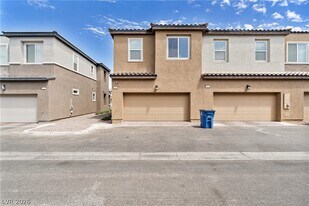 222 Krameria Ave in Henderson, NV - Building Photo