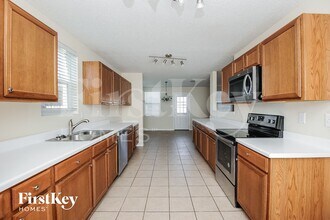 4004 German Pointer Way, Unit 410 in Fort Worth, TX - Foto de edificio - Building Photo