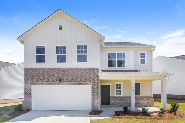 property at 613 Knightsbridge Ln