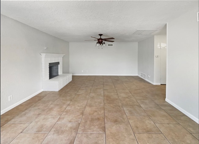7254 Nixon Dr in Riverside, CA - Building Photo - Building Photo