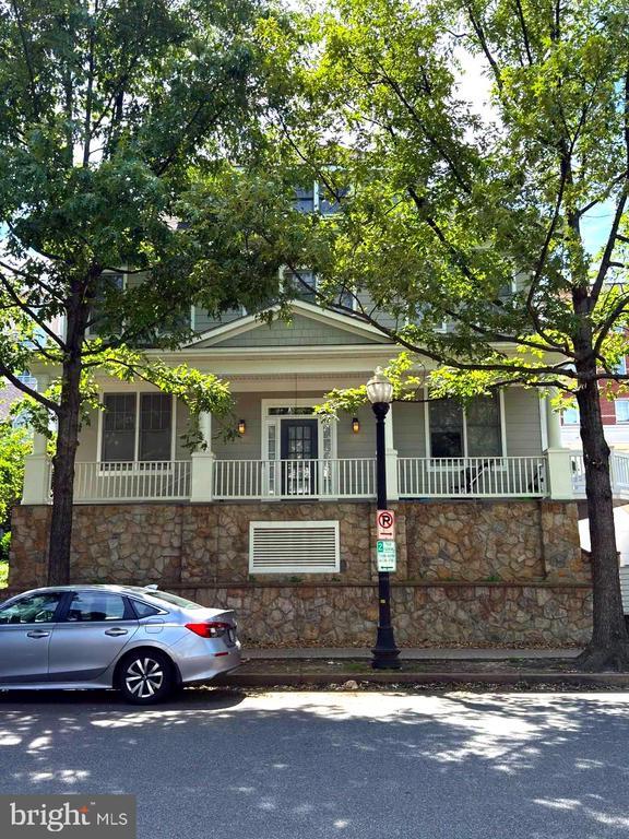 property at 1310 N Danville St