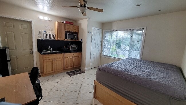 1709 Corby Ave in Santa Rosa, CA - Building Photo - Building Photo
