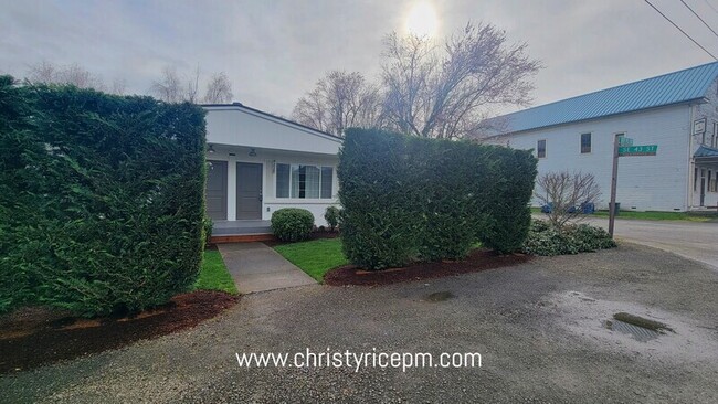 4228 337th Pl SE in Fall City, WA - Building Photo - Building Photo