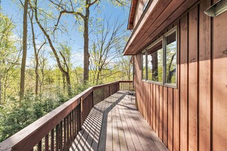 350 Beaver Dam Access Rd in Stratford, CT - Building Photo - Building Photo
