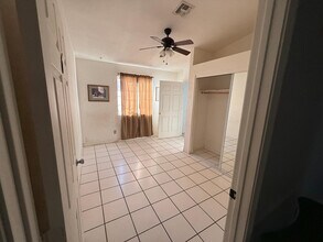 15861 N 20th St in Phoenix, AZ - Building Photo - Building Photo