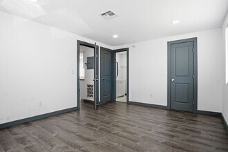 6111 S Klein Ave in Oklahoma City, OK - Building Photo - Building Photo