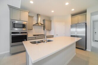 19818 W Palo Verde Dr in Litchfield Park, AZ - Building Photo - Building Photo