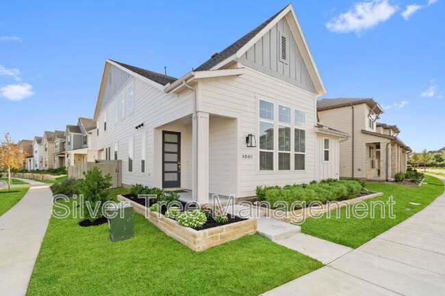 property at 1001 14th St