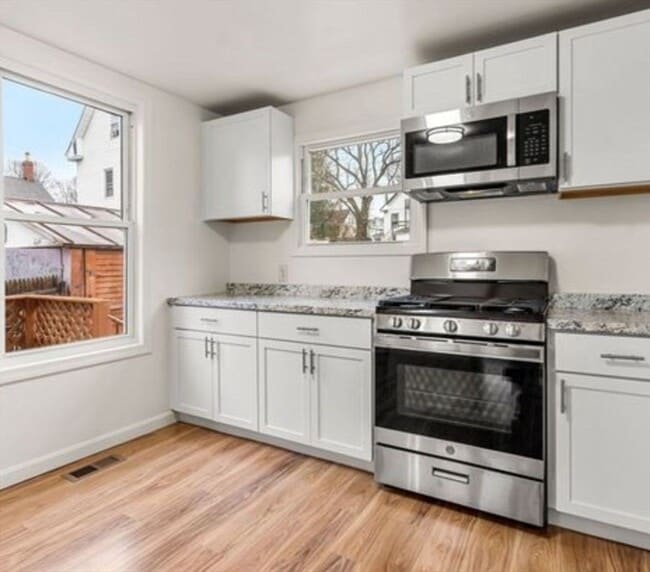 57-59-59 Cedar St in Haverhill, MA - Building Photo - Building Photo