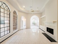 6842 Oakwood Trace Ct in Houston, TX - Foto de edificio - Building Photo