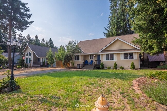 907 Marian Dr in Cle Elum, WA - Building Photo - Building Photo