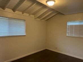 4205 41st Ave in Sacramento, CA - Foto de edificio - Building Photo