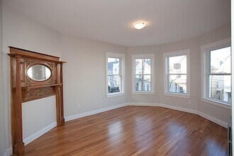 376 Prospect St, Unit 3 in Cambridge, MA - Foto de edificio - Building Photo