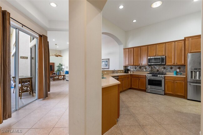 property at 1757 Tarpon Bay Dr S