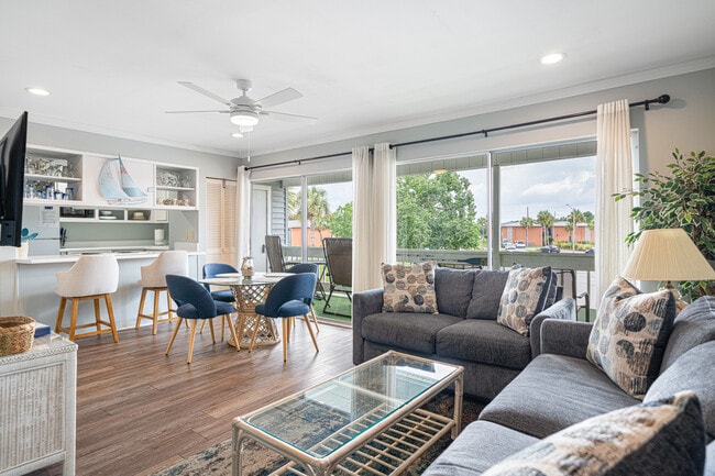 property at 4000 Gulf Terrace Dr