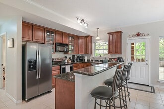 406 Montauk Ct in Bryan, TX - Building Photo - Building Photo