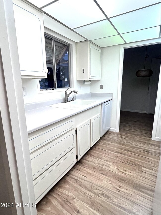 9815 W Lancaster Dr in Sun City, AZ - Building Photo - Building Photo