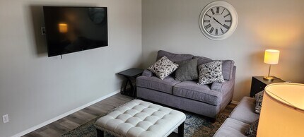 1218 E Sylvan Ave in Appleton, WI - Building Photo - Building Photo