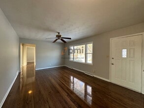 1075 N 100 E in Chesterton, IN - Building Photo - Building Photo