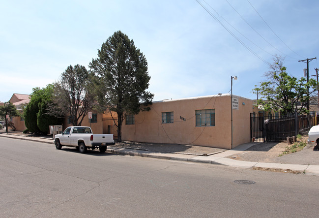 1516 Tijeras Ave NE in Albuquerque, NM - Building Photo - Building Photo