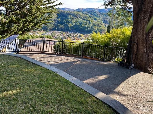 201 Cleveland Ct in Mill Valley, CA - Building Photo