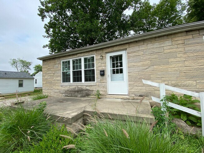 612 S Henderson St in Bloomington, IN - Building Photo - Building Photo