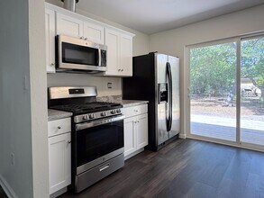 244 Greenbrier Dr NE in Fort Walton Beach, FL - Building Photo - Building Photo