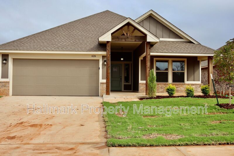 626 Trails End Dr in Shawnee, OK - Building Photo