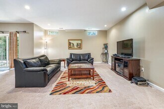 8204 Brink Rd in Laytonsville, MD - Building Photo - Building Photo