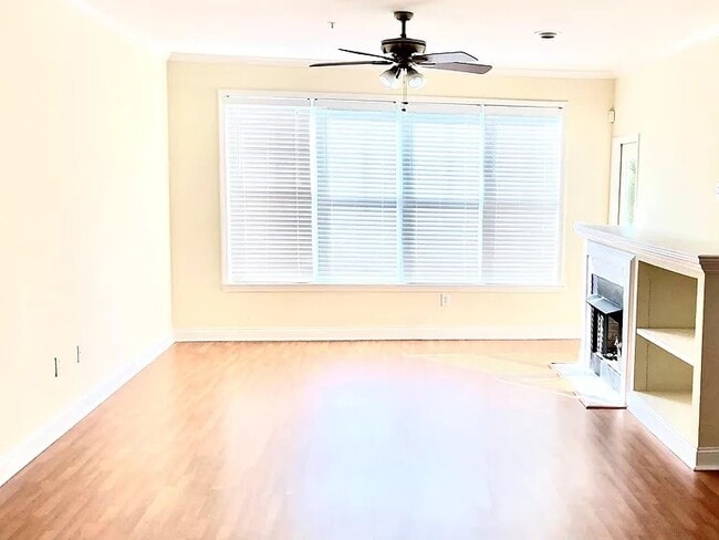 property at 226 S Torrence St