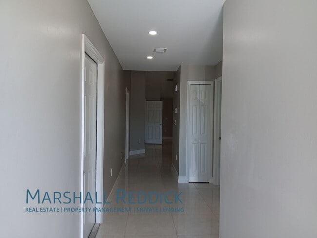 4514 27th St SW in Lehigh Acres, FL - Building Photo - Building Photo