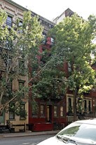 415 E Ninth St in New York, NY - Building Photo