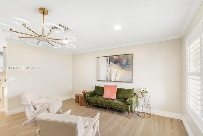 property at 913 Lighthouse Dr