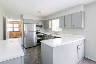 4008 Live Oak Rd in Raleigh, NC - Building Photo - Building Photo