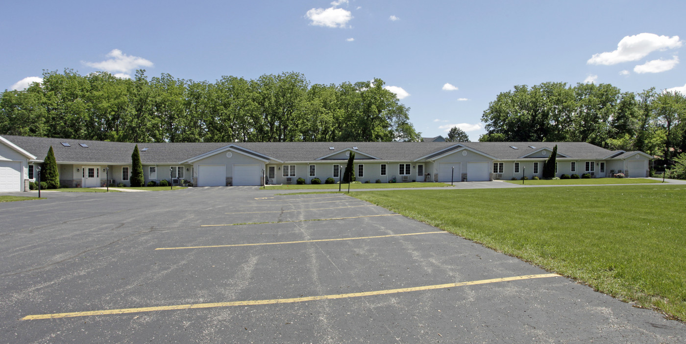 200 N Jackson St in Jefferson, WI - Foto de edificio