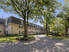 The Madison Apartments in Westwood, NJ - Building Photo - Building Photo