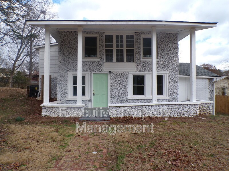 308 Polly Reed Rd NE in Center Point, AL - Building Photo