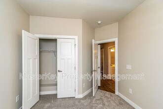 1105 Tender Dr in Apex, NC - Building Photo - Building Photo