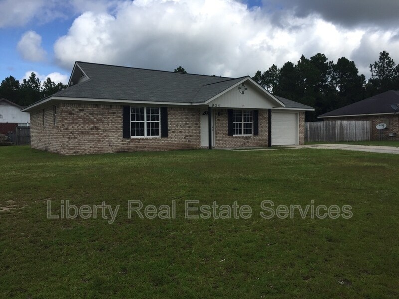 936 Poppleton Dr in Hinesville, GA - Building Photo