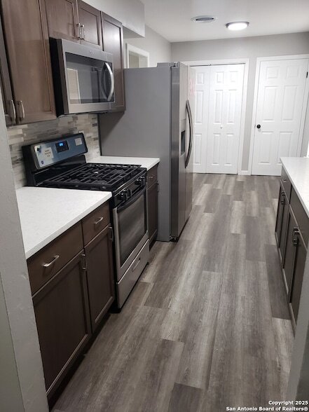 117 Brettonwood Dr in San Antonio, TX - Foto de edificio - Building Photo