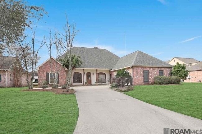property at 3030 Laurel Plantation Ave