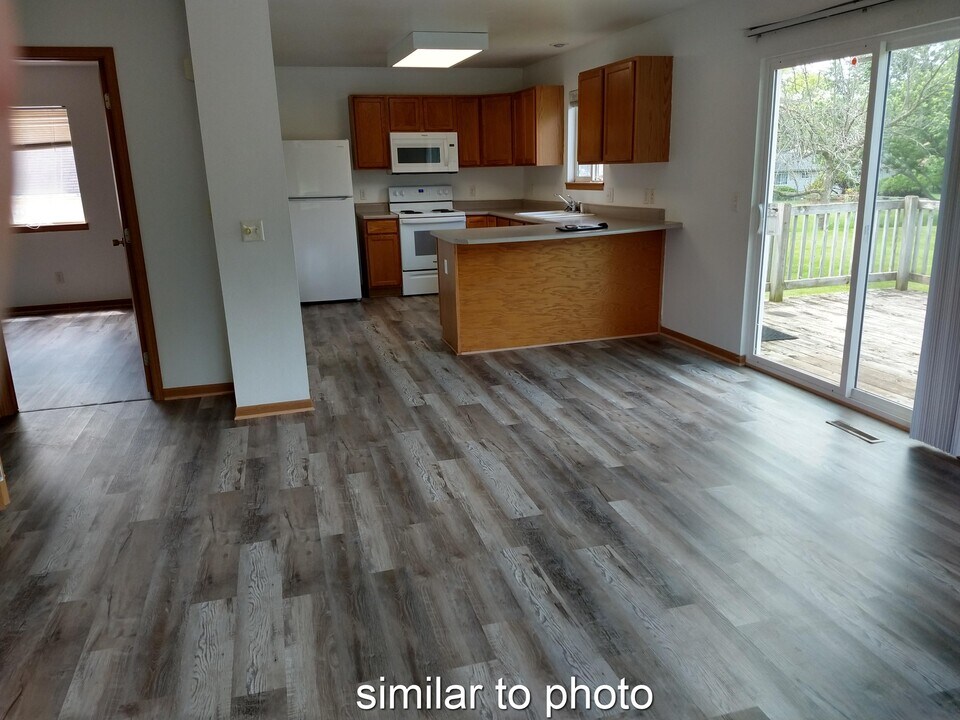 3109 Diamond St in Ames, IA - Foto de edificio