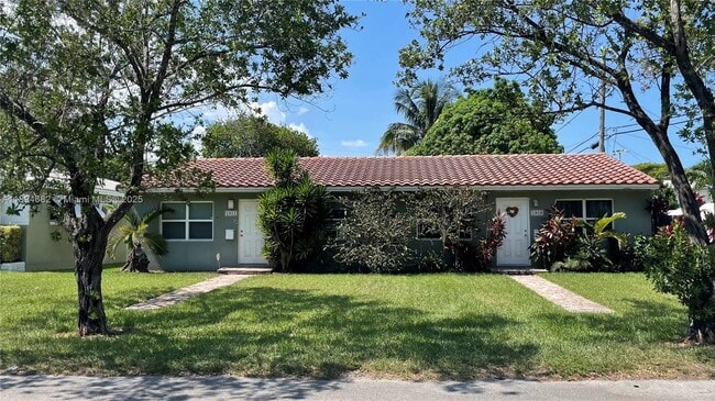 property at 1909 Mayo St