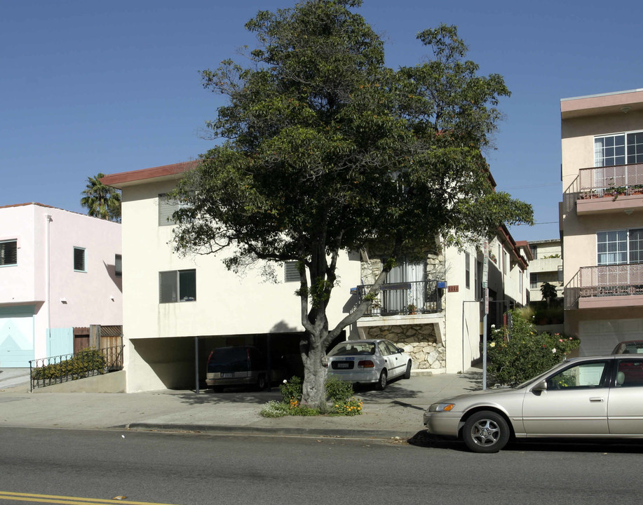 1111 11th St in Santa Monica, CA - Building Photo