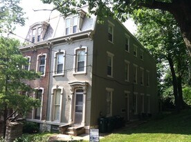 114 Parker St, Unit 2 in Cincinnati, OH - Building Photo