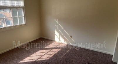 1932 Oxford Rd in Henderson, NC - Building Photo - Building Photo