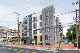 501 Kennedy Apartments in Washington, DC - Foto de edificio - Building Photo