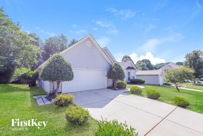 13308 Woodland Farm Dr in Charlotte, NC - Foto de edificio - Building Photo
