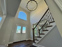 1445 Montcliff Dr in Cumming, GA - Foto de edificio - Building Photo